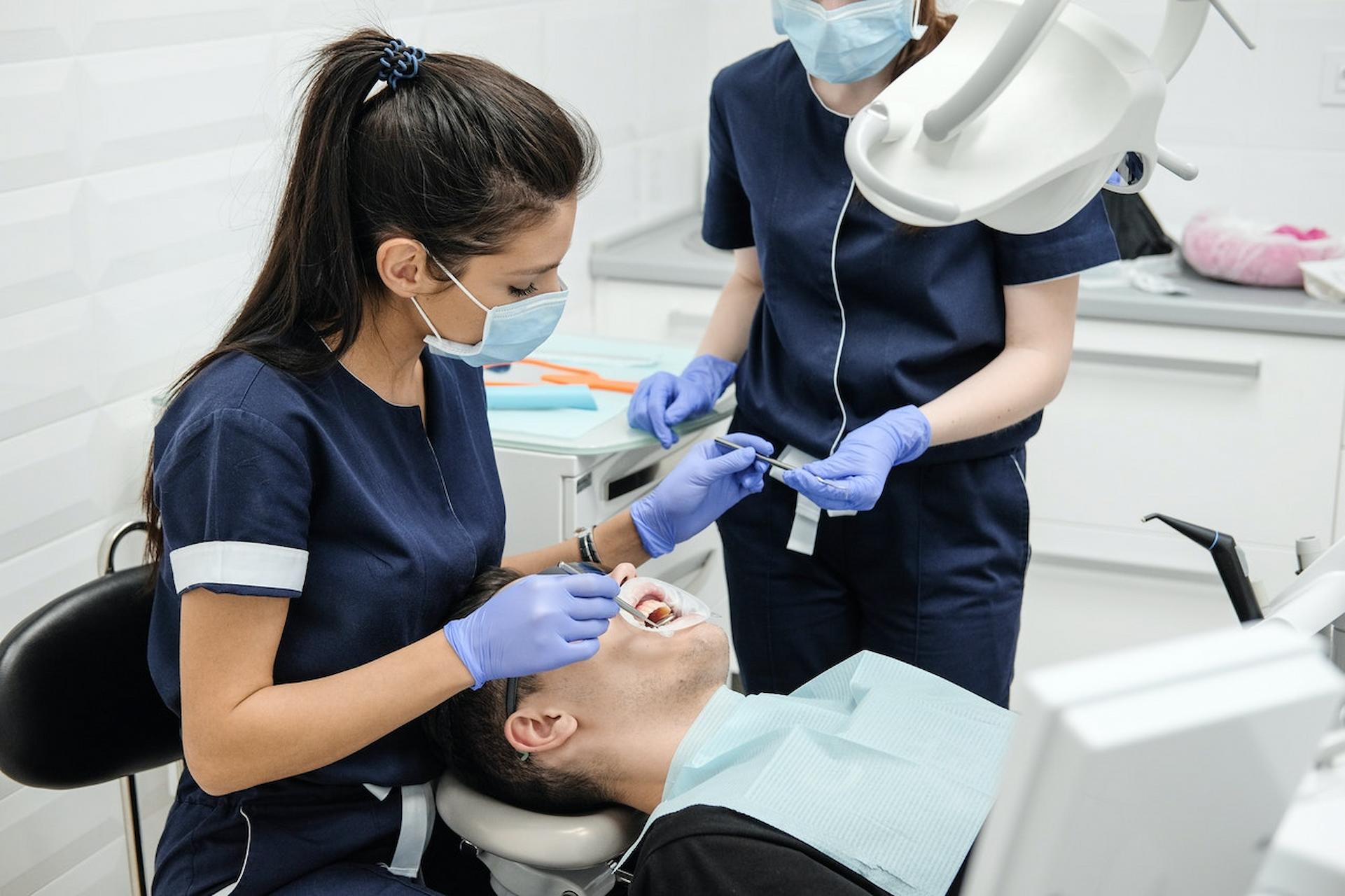 Effective Dental Treatment For The Restoration Of Your Damaged Teeth